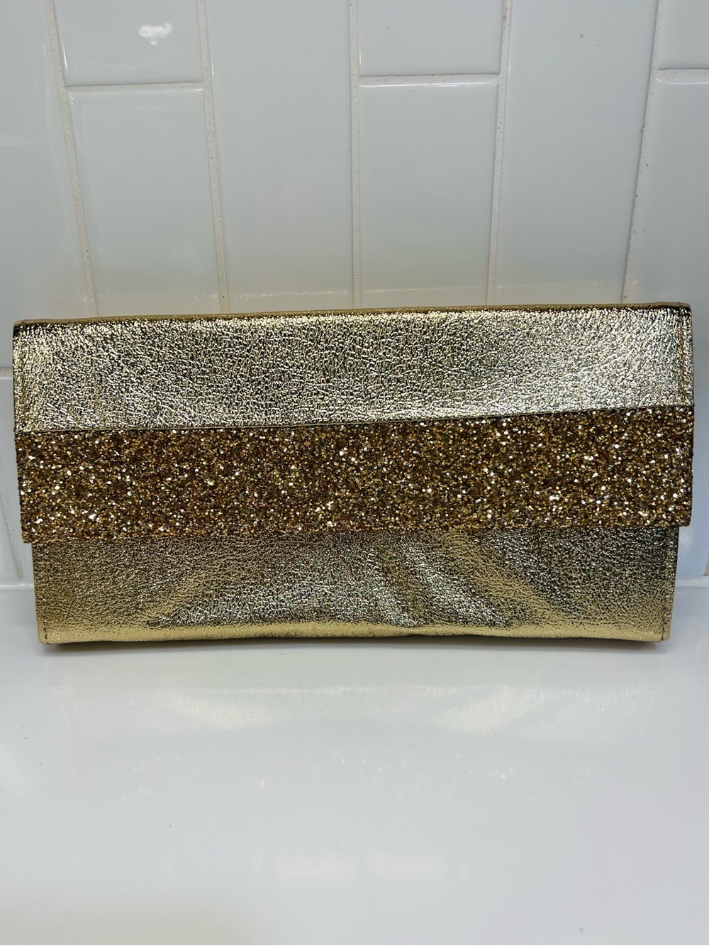 Vintage Women’s Gold Metallic Envelope Clutch Sparkling Evening Formal